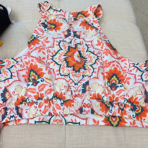 Boden Orange and Cream Floral Crop Top - Picture 12 of 14